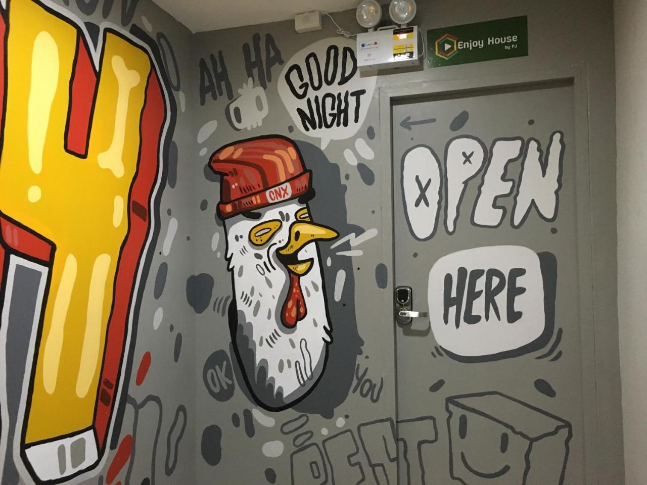 เอ็นจอยเฮาส์ Hostel เชียงใหม่ ภายนอก รูปภาพ